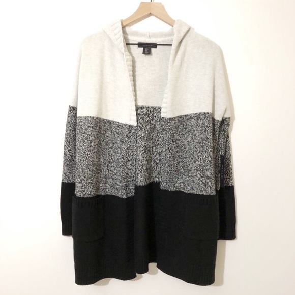 NWT Tahari Chunky Knit Cardigan Hooded M - Picture 11 of 11
